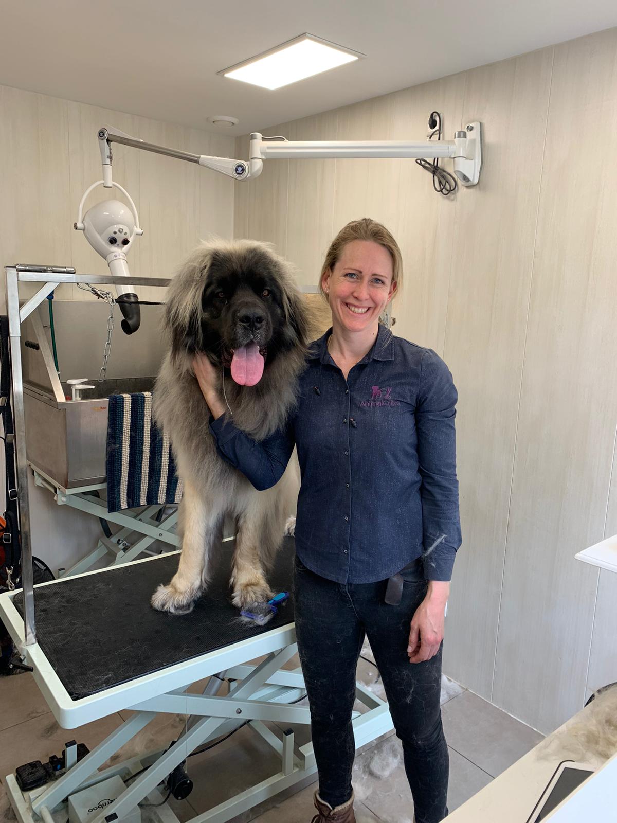 AnimalCribs Trimsalon Dé trimsalon voor jouw viervoeter!